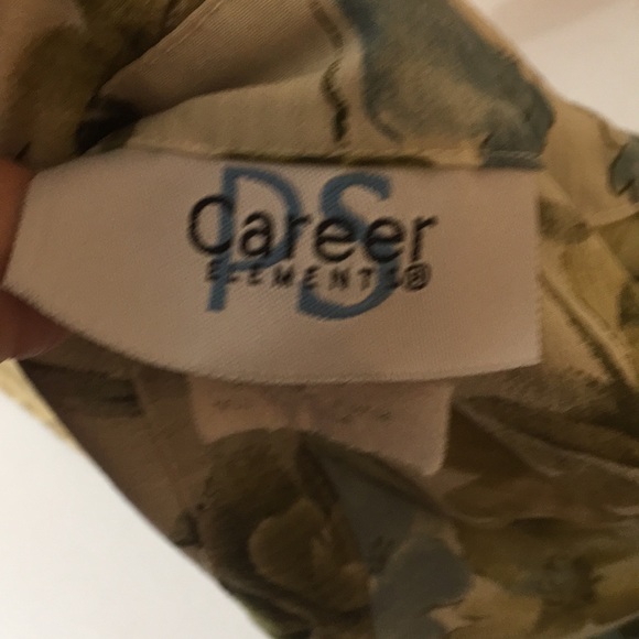 SZ 22 Top Career Blouse,Floral,Cream,Blues& Green,Short Sleeves,Flap Pocket EUC - Picture 7 of 11